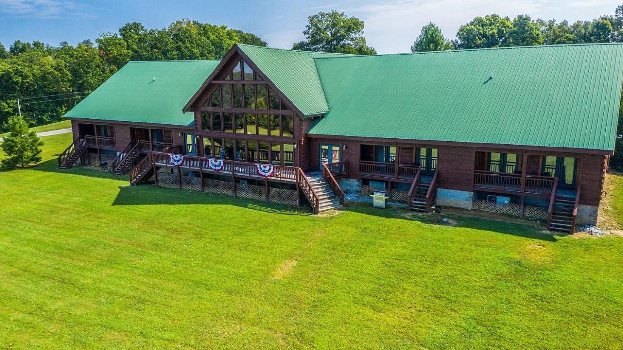 Grandview Experience Lodge Spencer エクステリア 写真